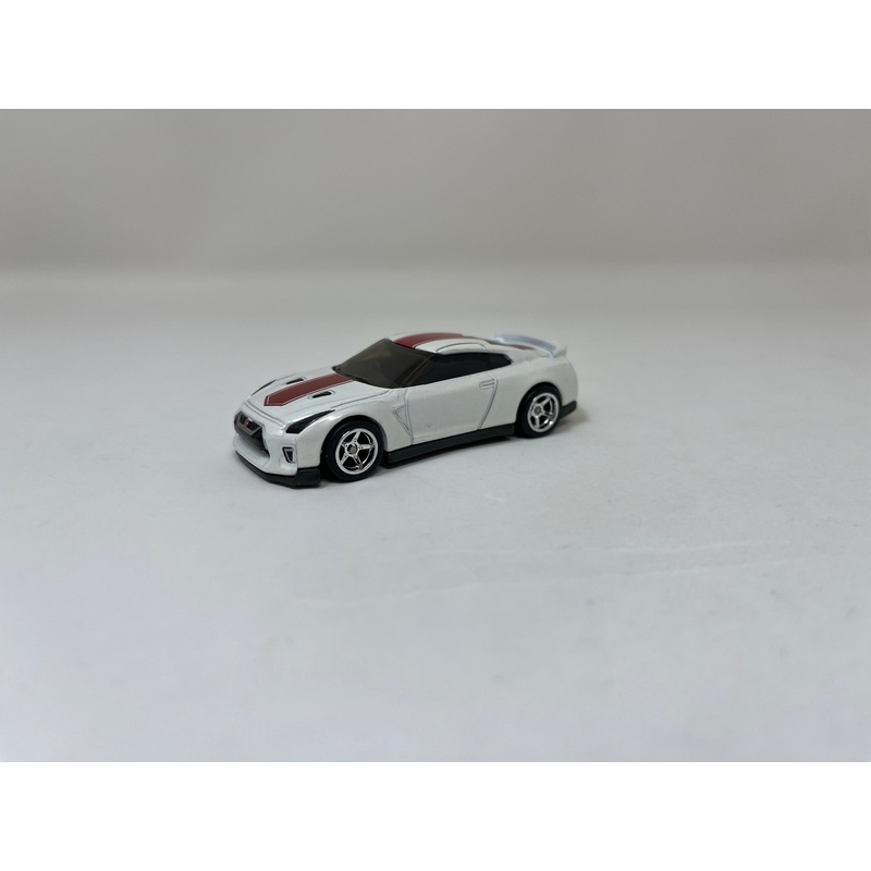 ’17 Nissan Skyline GT-R R35 * Hot Wheels 1:64 scale Custom Build w/ Rubber Tires