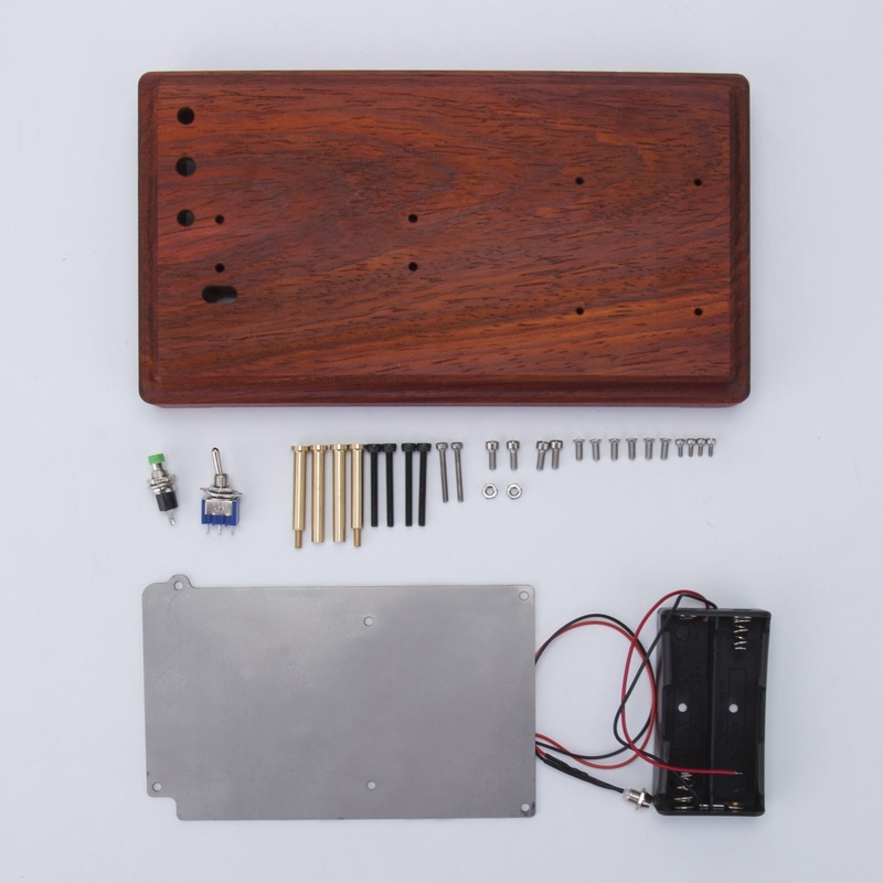 Wooden Base for CISON FG-9VT V-twin Engine – CISON Original