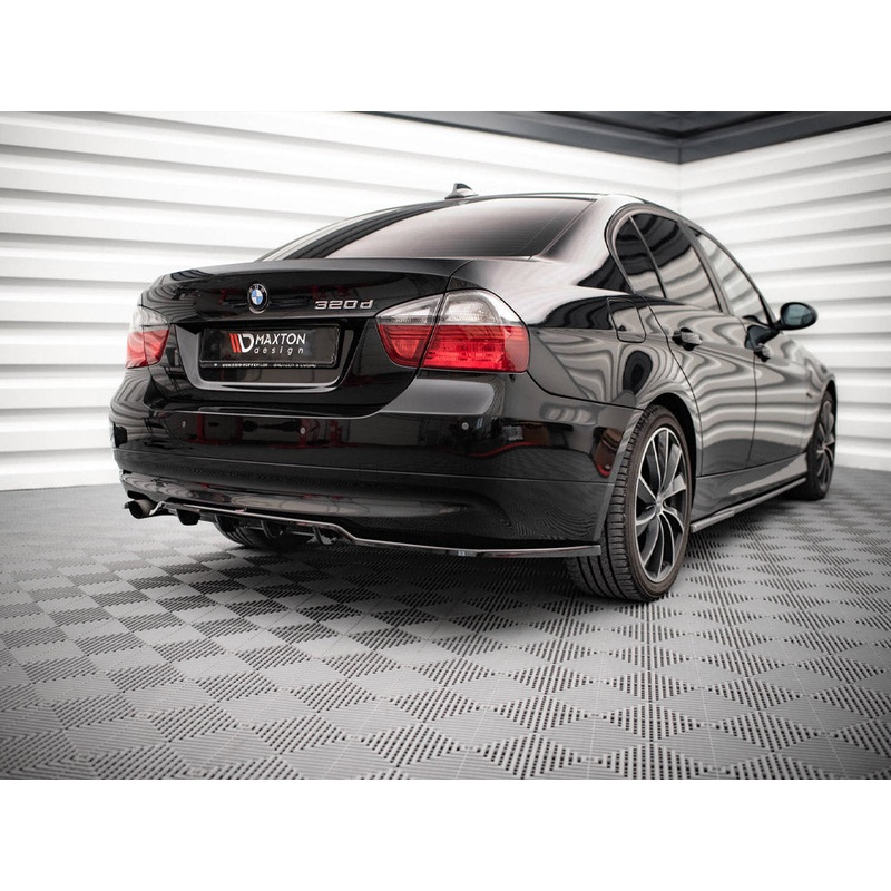 Maxton Design – CENTRAL REAR SPLITTER (VERTICAL BARS) BMW 3 SEDAN E90 (2004-2008)