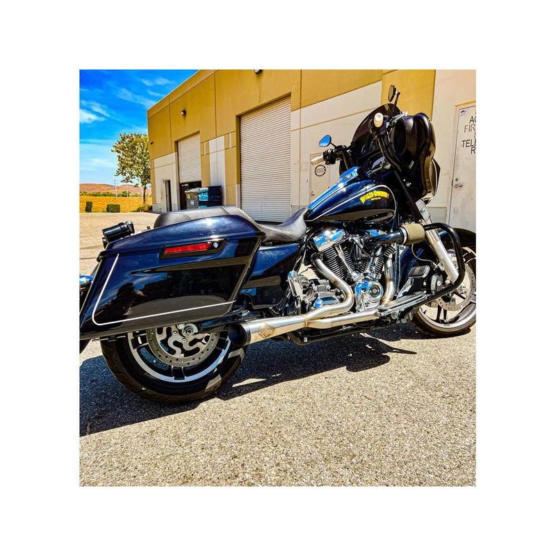 2-into-1 Cutback Exhaust – Stainless Steel with Black End Cap. Fits Touring 2017up.