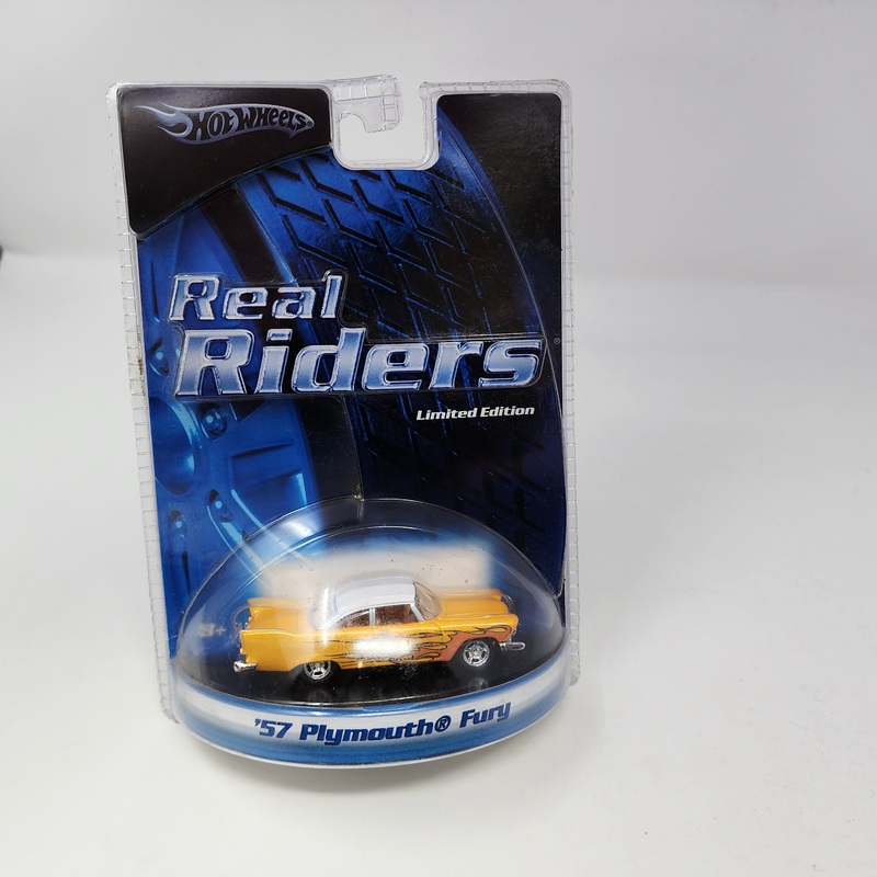 ’57 Plymouth Fury * Hot Wheels Real Riders Series