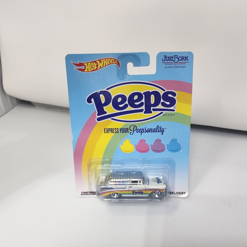 ’56 Chevy Nomad Delivery Peeps * Hot Wheels Premium Pop Culture
